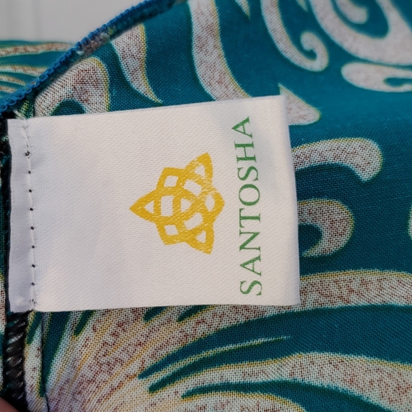 3/$30 Santosha Short Sleeve Summer Top - Picture 5 of 6